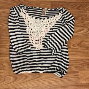 Junior crop sweater